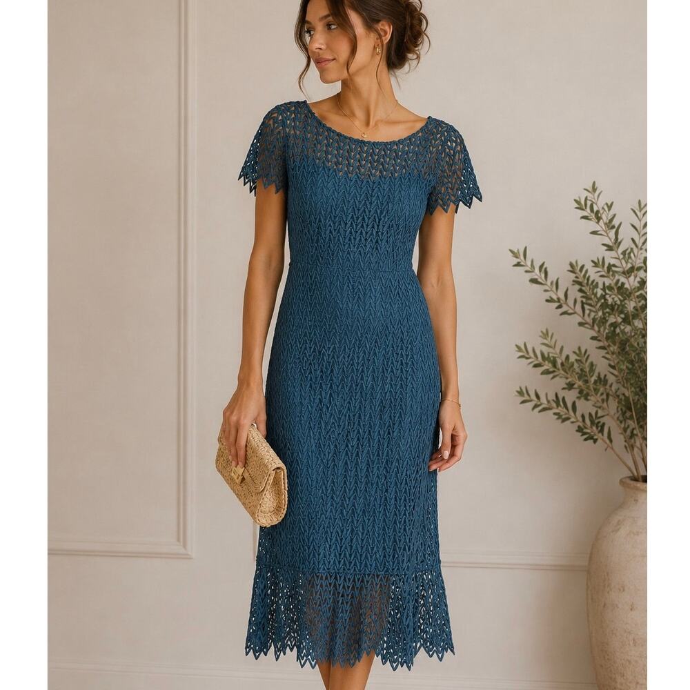 Kay Unger Tatum Dress in Teal Blue Size 18